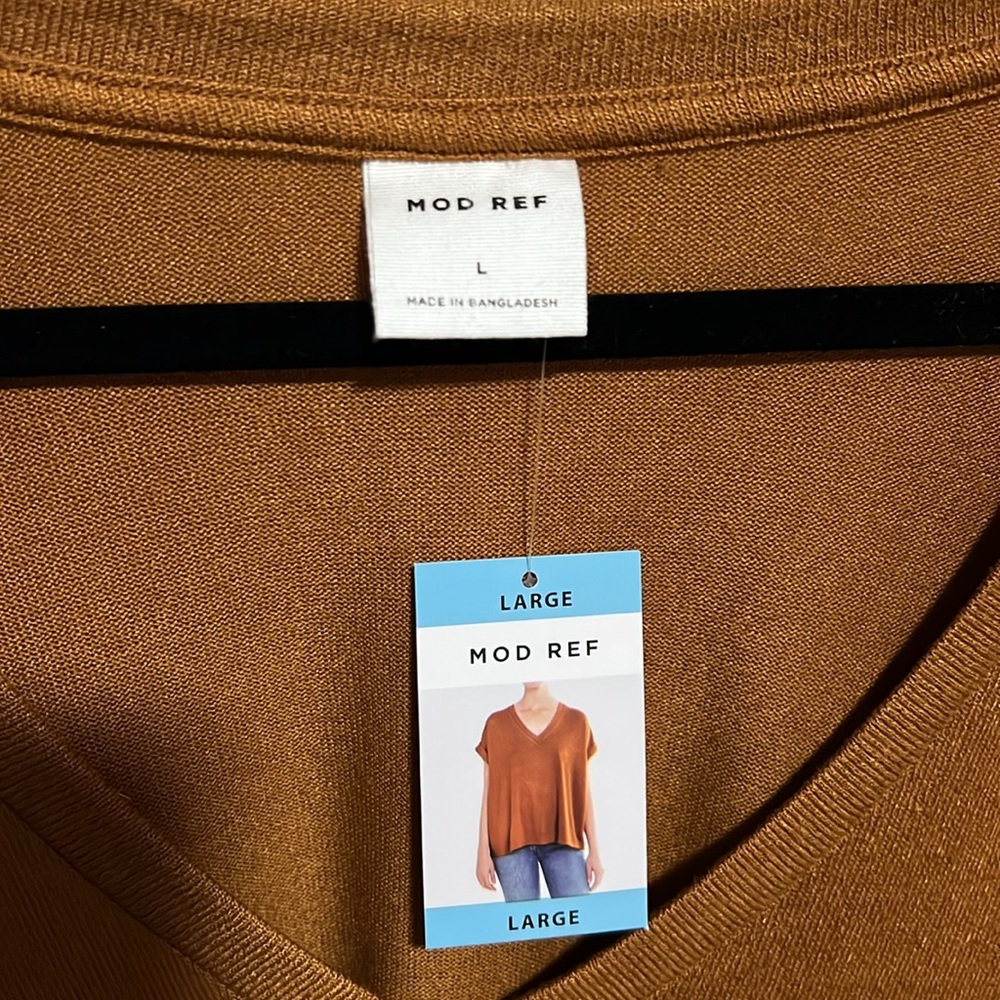 Mod Ref v-neck - Picture 4 of 5